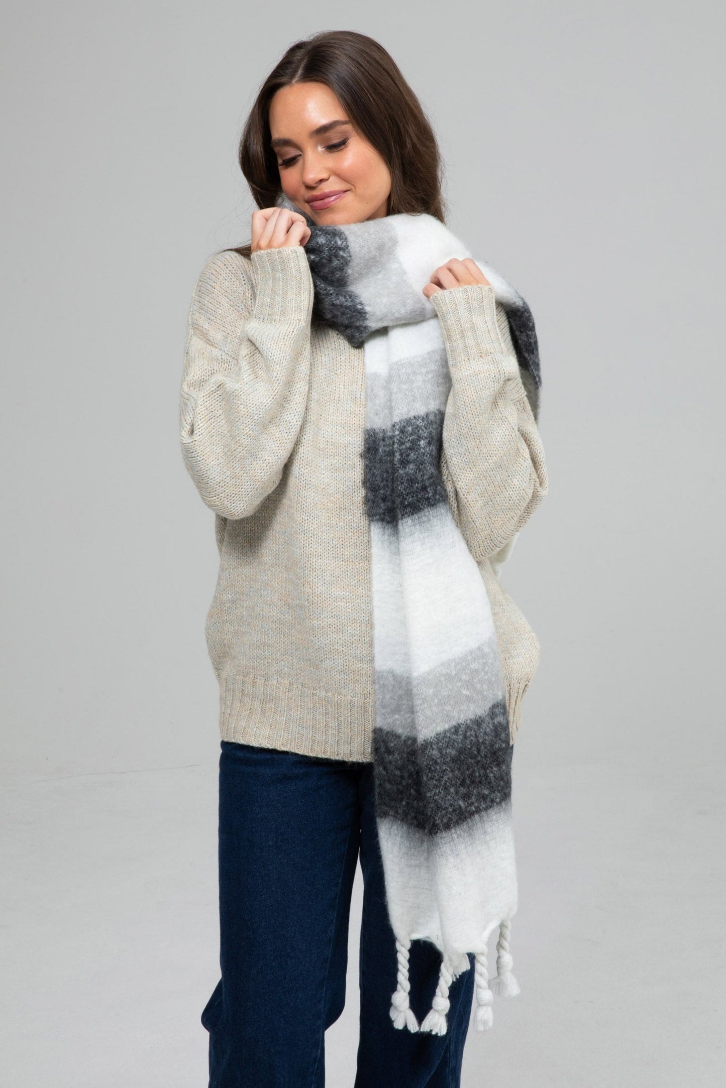 Nancy Scarf - Grey