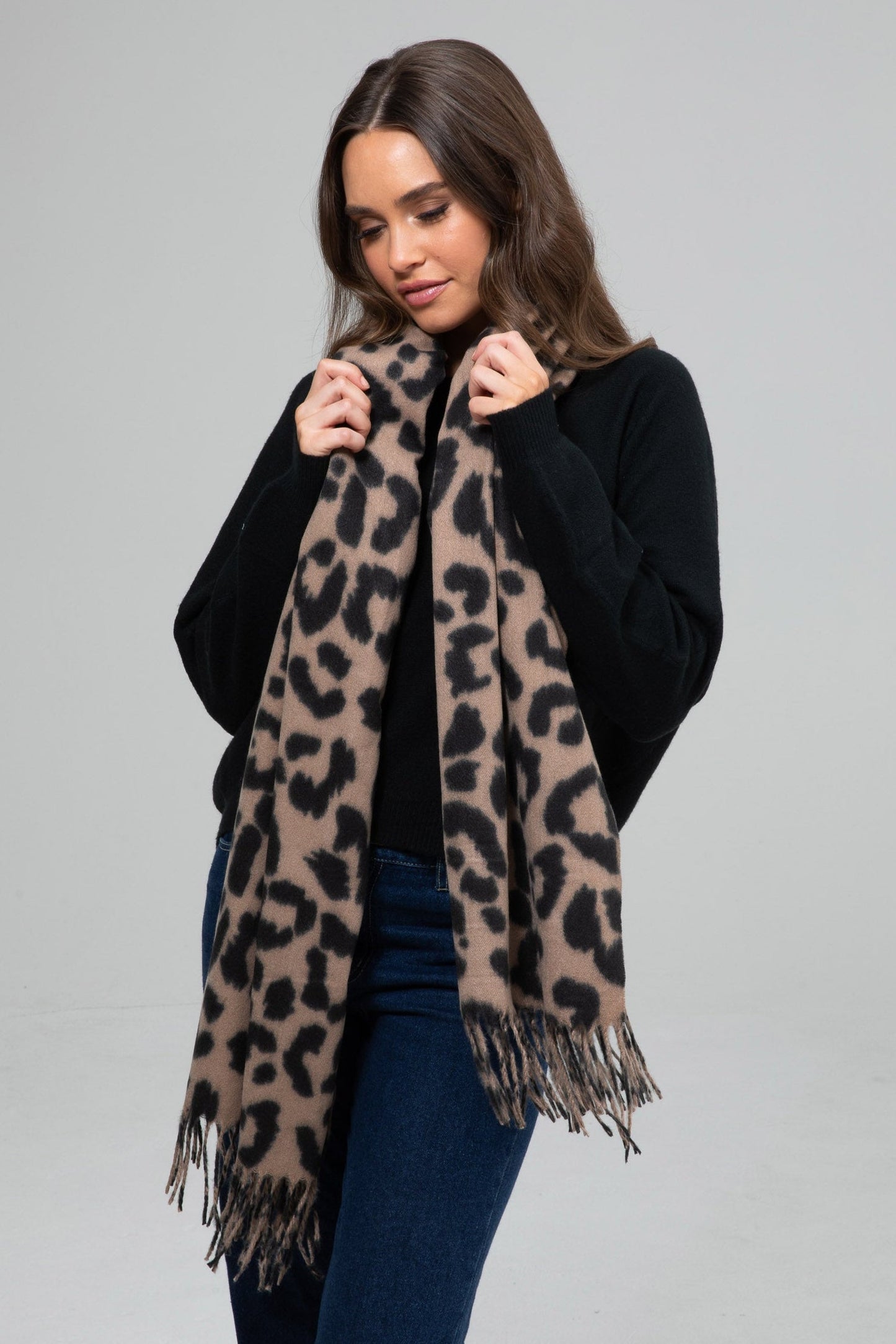 Isabelle Scarf - Taupe