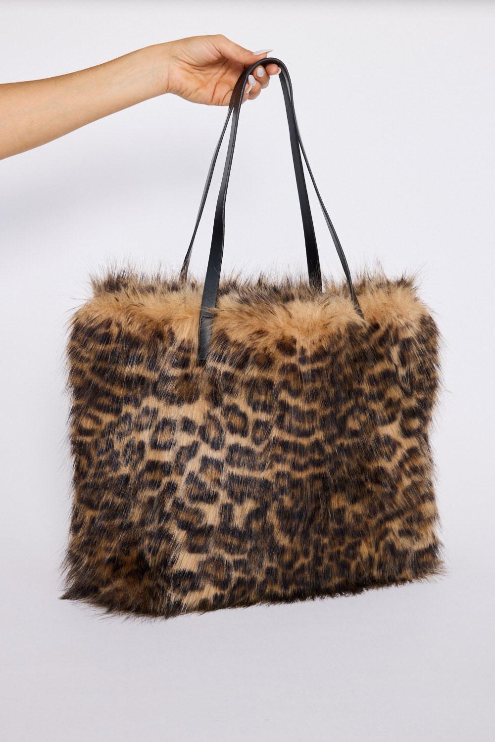 Luna Tote Bag - Leopard tote bag in leopard with faux fur texture, front view on white background
