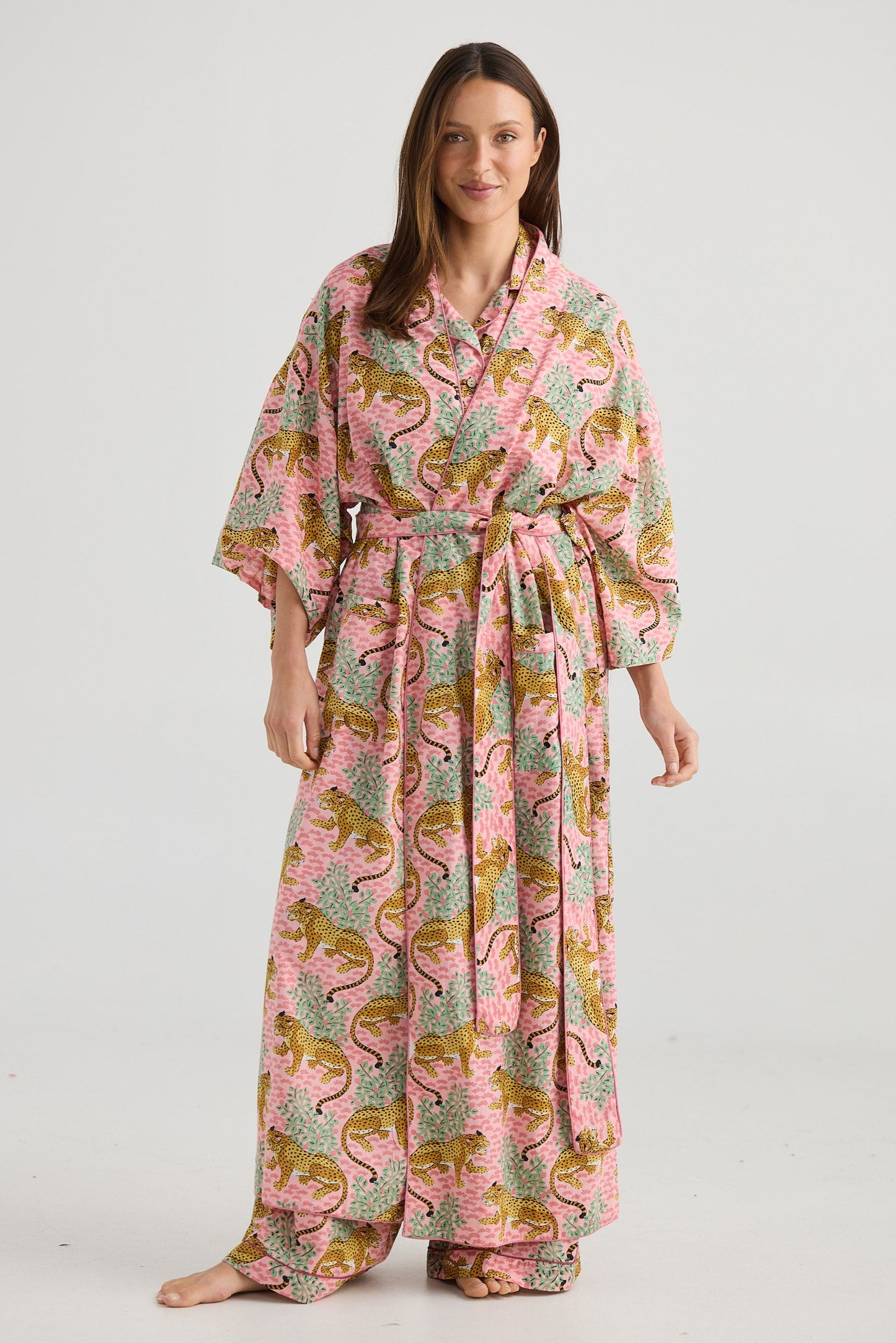 Salutation Robe - Tigress