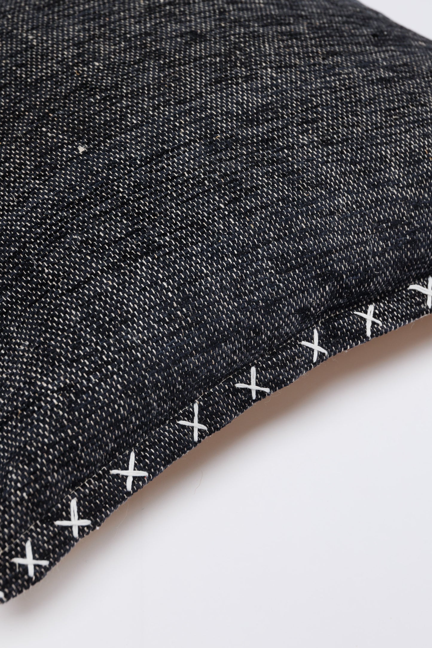 Kingsley Cushion - Black