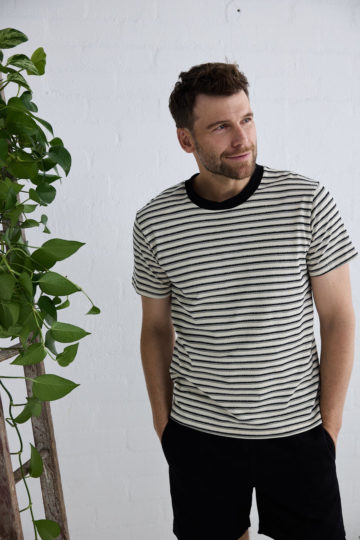 Cambridge Tee - Black Stripe