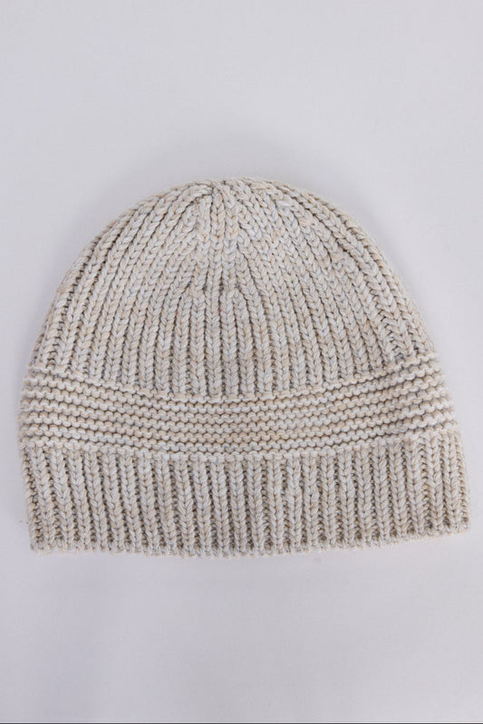 Solver Beanie - Oyster beanie in oyster with ribbed texture, front view on white background