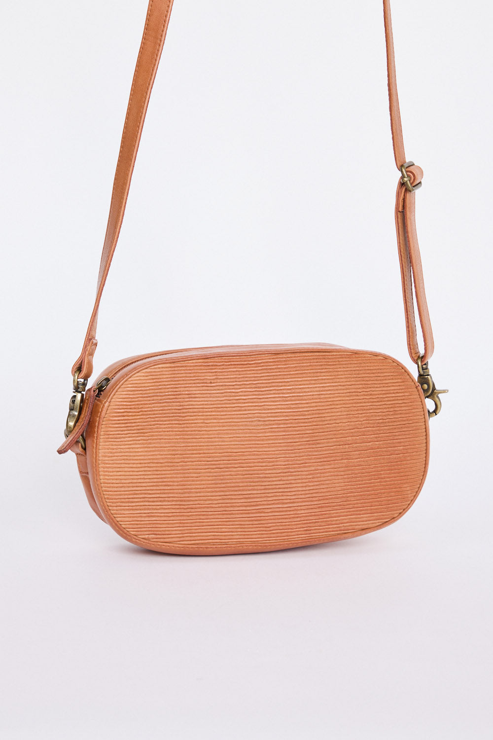 Campbell Bag - Tan bag in tan with ribbed texture, front view on white background