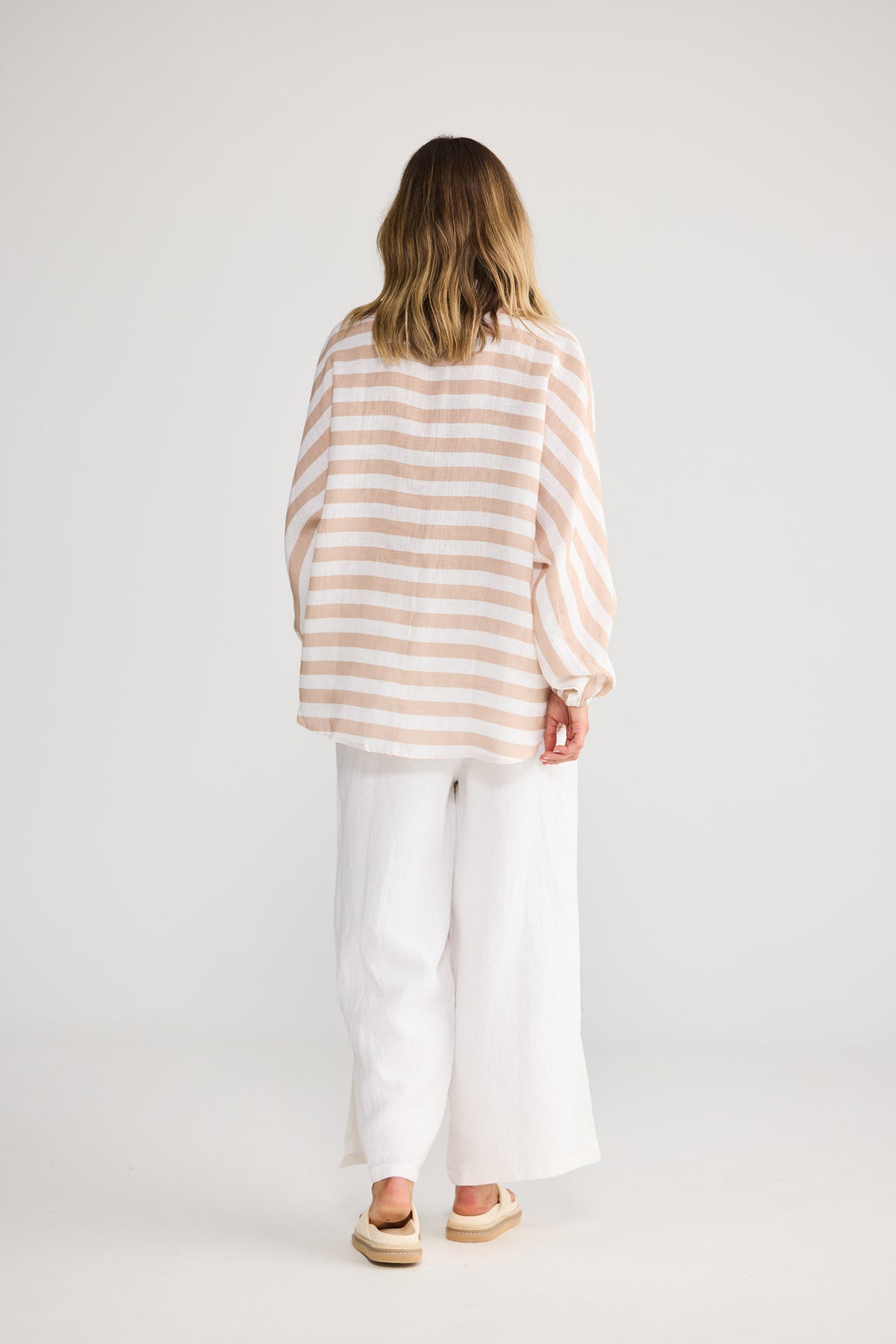 Cliffside Shirt in Natural with White — additional view 2.