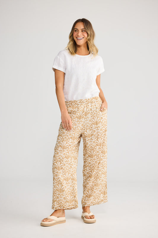 Playa Pant in Taupe Spring Fan with full length.