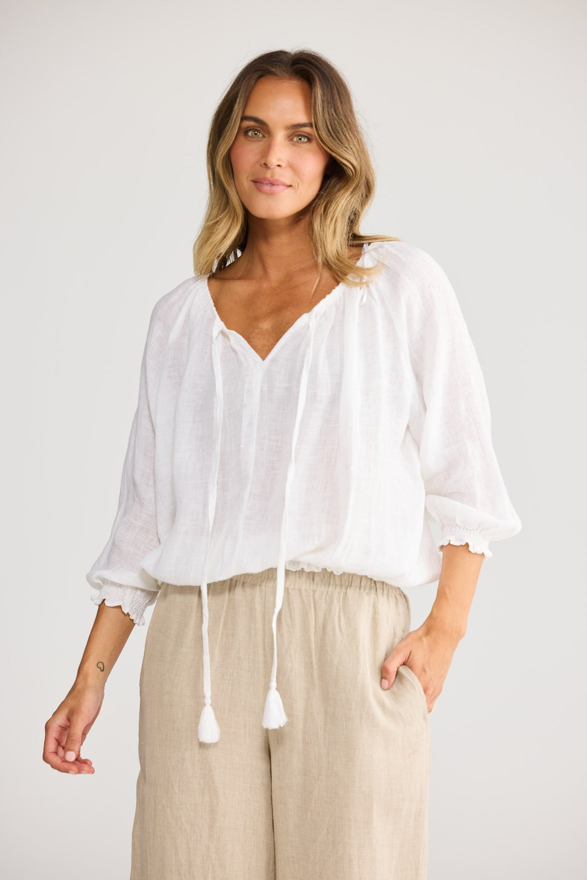 Seaside Top in White — additional view 2.