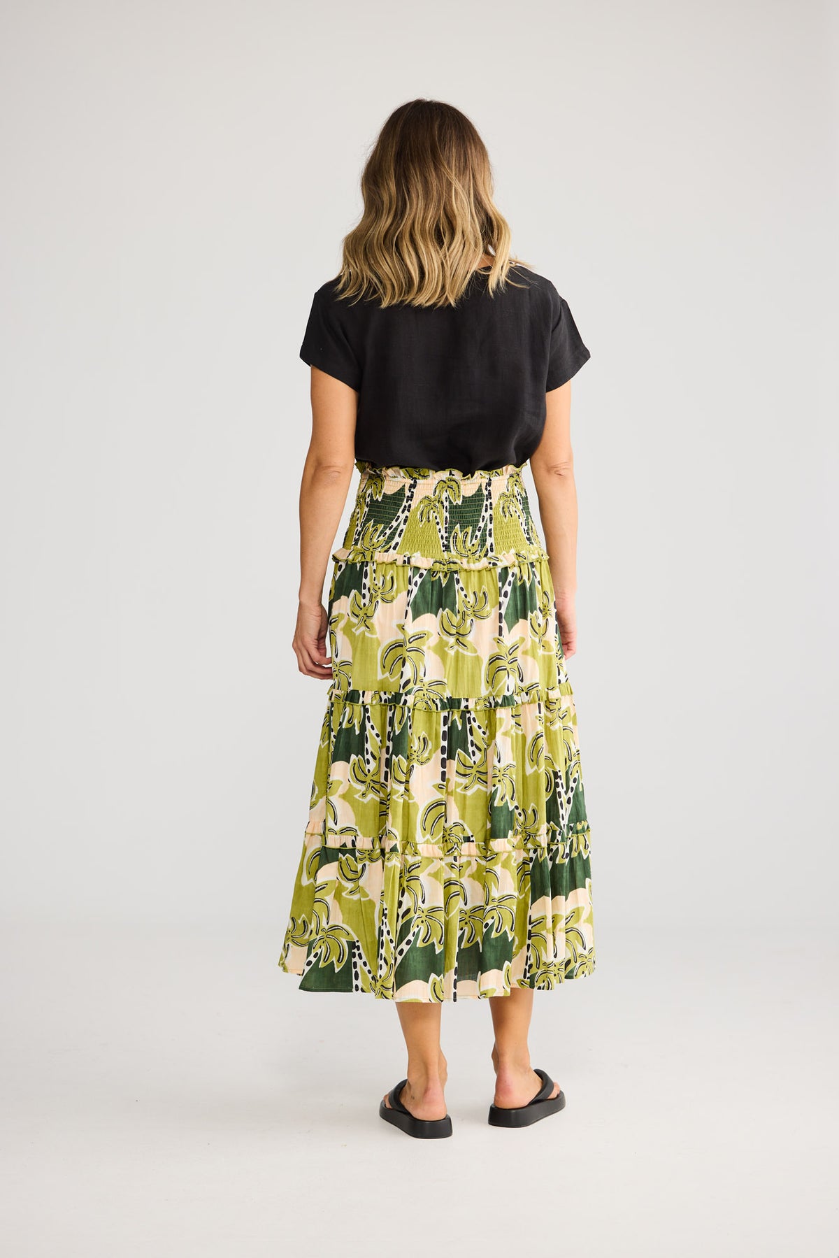 Pier Skirt in Tropical Deco with tiered skirt design with ruffle trim.