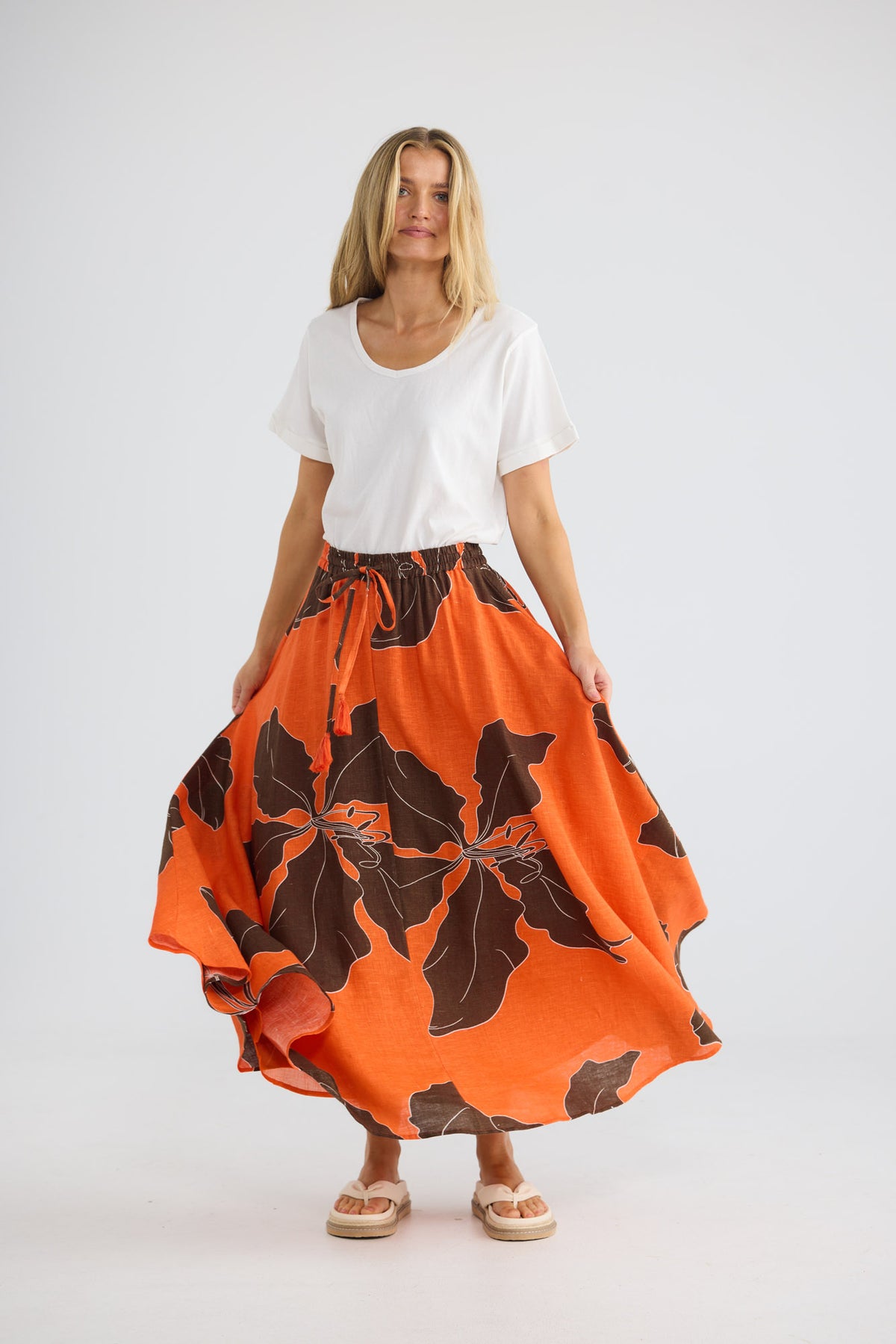 Carousel Skirt in Hibiscus Breeze — additional view 3.