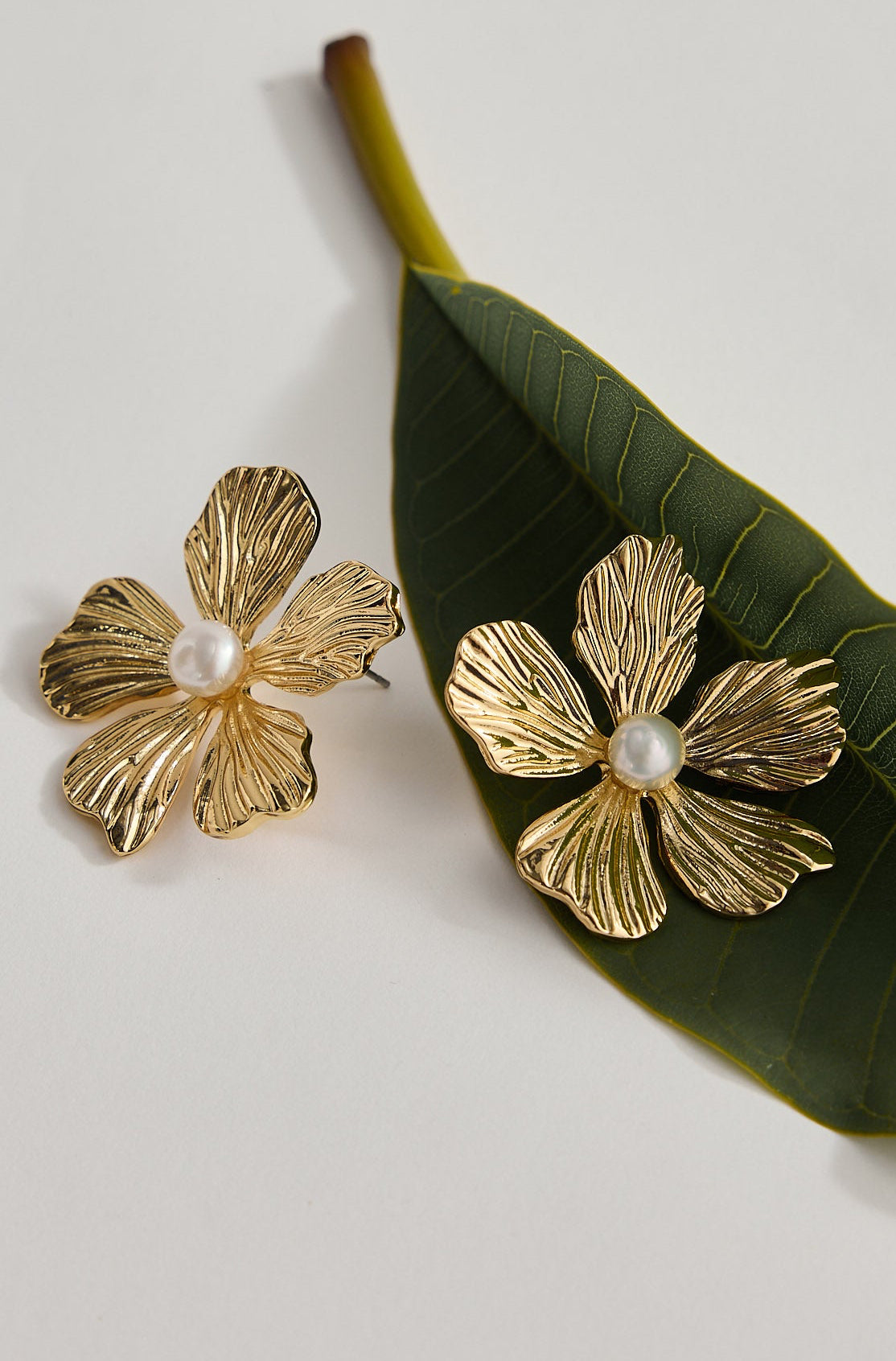 Marlo Earrings - Gold