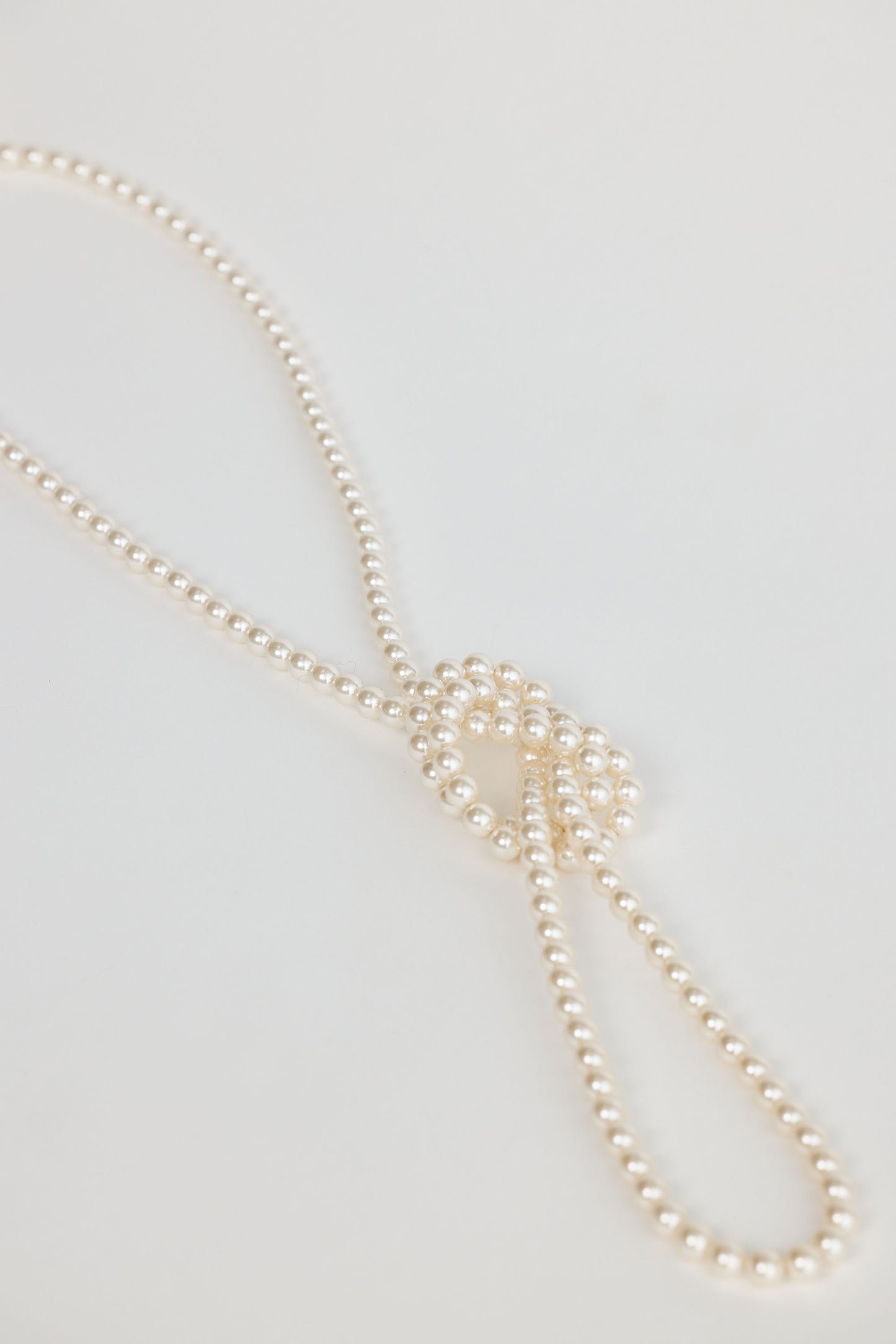 Lennon Necklace - Pearl