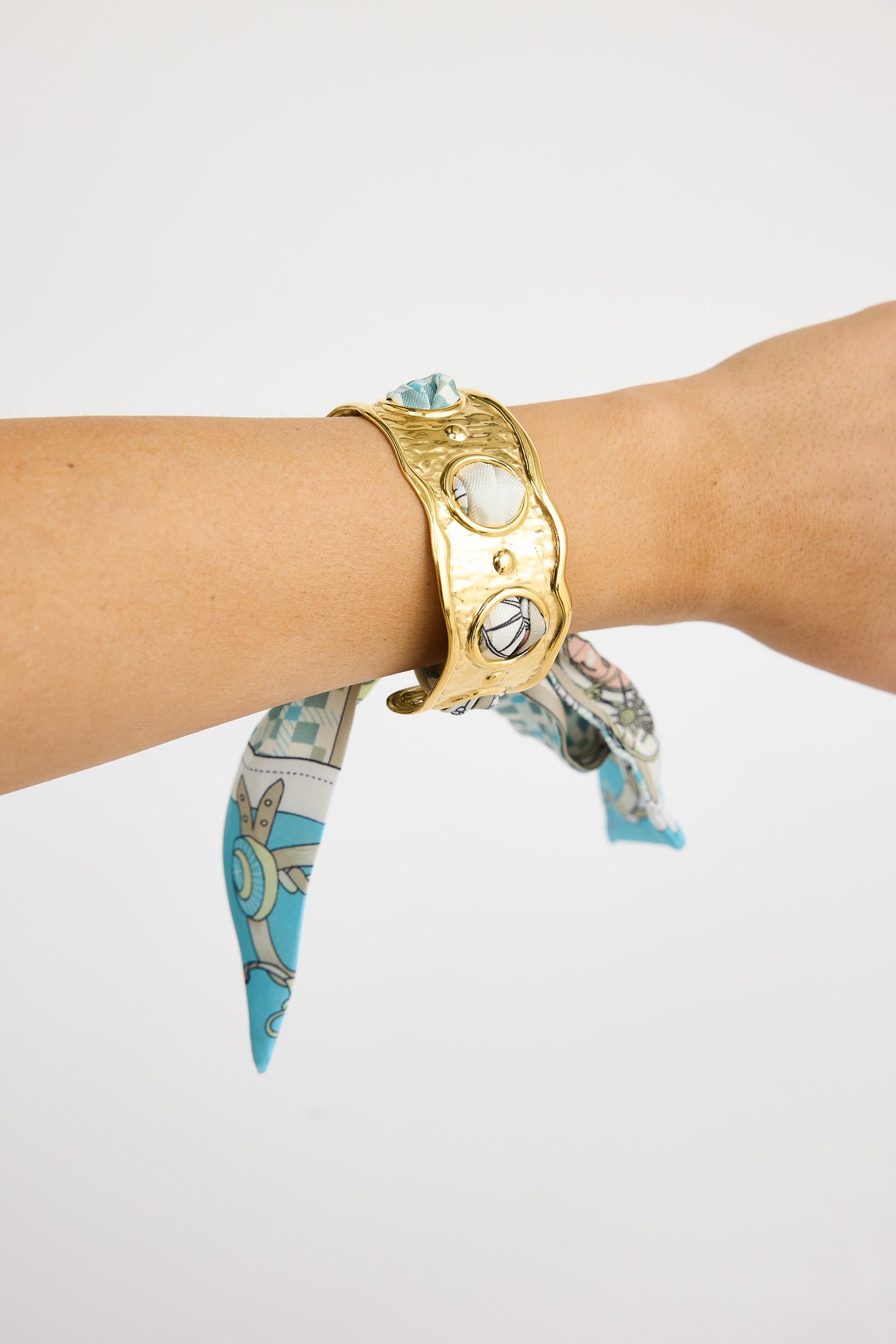 Haven Scarf Cuff - Blue